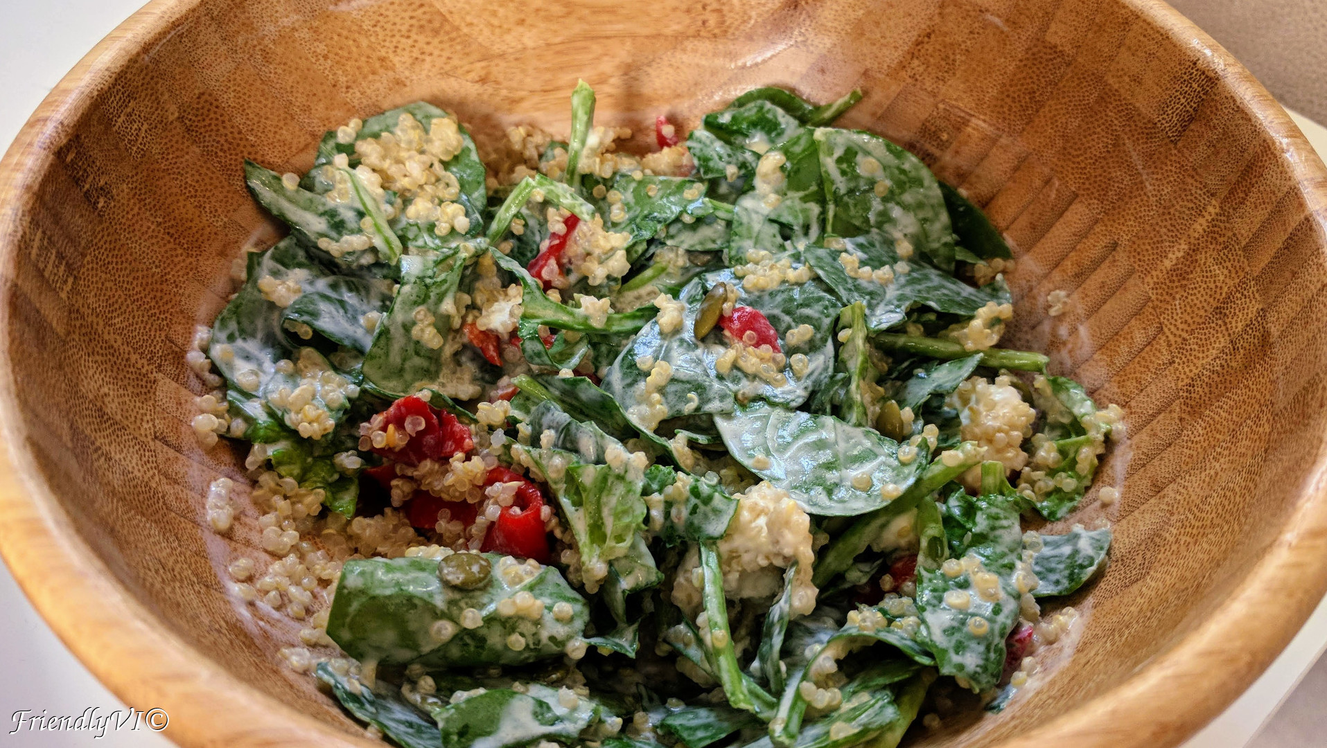 quinoa salad with spinach